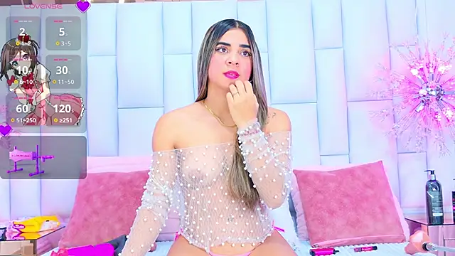 ZafiroClean online show from February 11, 7:05 pm