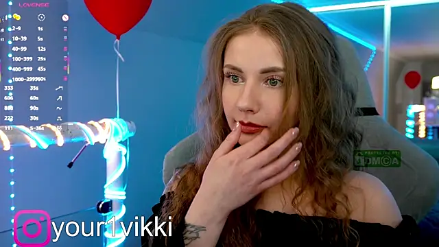 Vikki Cheese online show from March 20, 3:47 pm