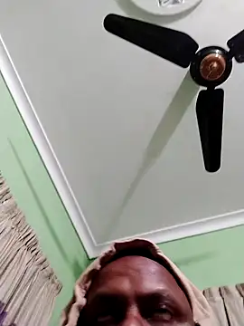 Snapshot of Niladri1410 chatting on December 22, 1:22 pm Niladri1410 online show from December 22, 1:22 pm