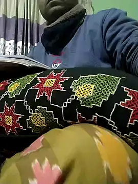 Snapshot of Niladri1410 chatting on December 25, 12:58 pm Niladri1410 online show from December 25, 12:58 pm