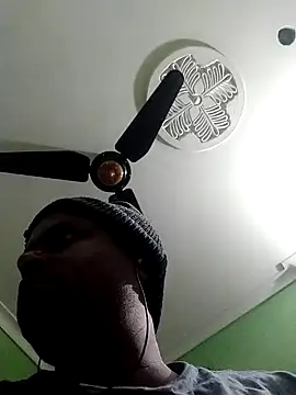 Snapshot of Niladri1410 chatting on January 17, 7:49 pm Niladri1410 online show from January 17, 7:49 pm