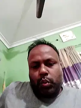 Snapshot of Niladri1410 chatting on February 5, 4:06 am Niladri1410 online show from February 5, 4:06 am