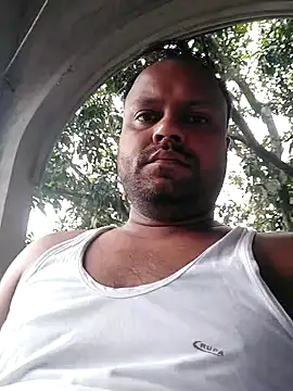 Snapshot of Niladri1410 chatting on October 1, 1:33 am Niladri1410 online show from October 1, 1:33 am