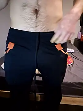 Snapshot of d1ckend chatting on January 8, 12:35 am d1ckend online show from January 8, 12:35 am