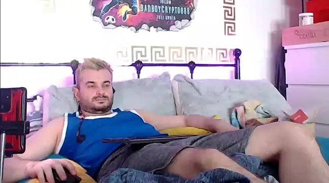 erotico69xxx online show from March 2, 9:32 pm