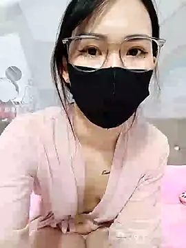 I AM NOT A SLUT online show from December 31, 3:45 am