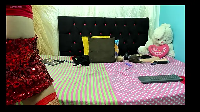 Snapshot of natacha_wolf chatting on January 13, 10:48 pm natacha wolf online show from January 13, 10:48 pm