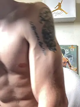monstercock60000 online show from August 4, 8:11 pm