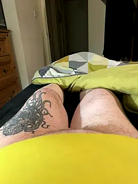 Snapshot of chatting on November 20, 9:14 pm online show from November 20, 9:14 pm