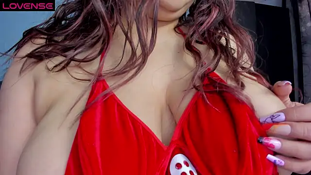 charlotee lovee69 online show from December 18, 10:57 pm