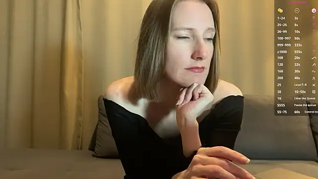 MonikaBos online show from December 7, 10:39 pm