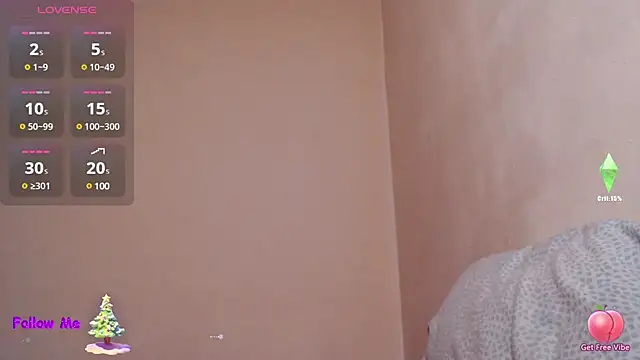 Snapshot of mia-joy chatting on December 23, 1:45 pm mia-joy online show from December 23, 1:45 pm