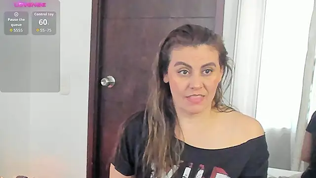 V monse online show from March 4, 5:41 pm