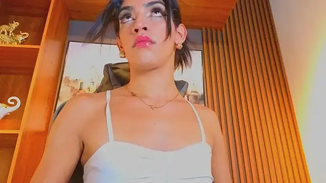 Alahia Rodriguez online show from June 2, 7:16 pm