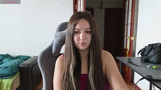 Nelly Fischer online show from March 6, 7:57 am