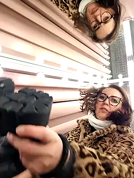 Ulyana72882 online show from December 11, 2:22 pm