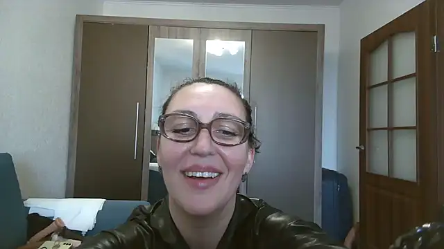 Ulyana72882 online show from February 5, 12:27 pm