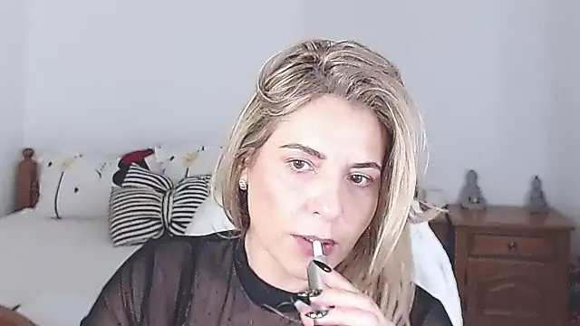 evamaria2024 online show from February 3, 12:14 pm