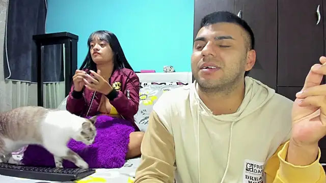 2ScarletandRyan8 online show from November 19, 10:04 am