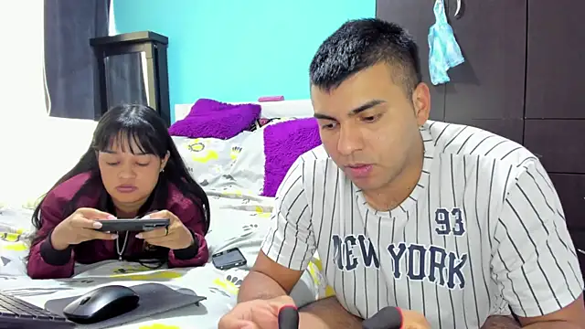 2ScarletandRyan8 online show from November 20, 1:11 pm