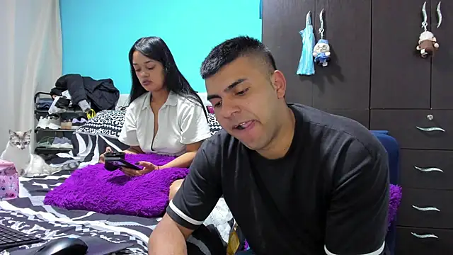 2ScarletandRyan8 online show from February 28, 10:05 am