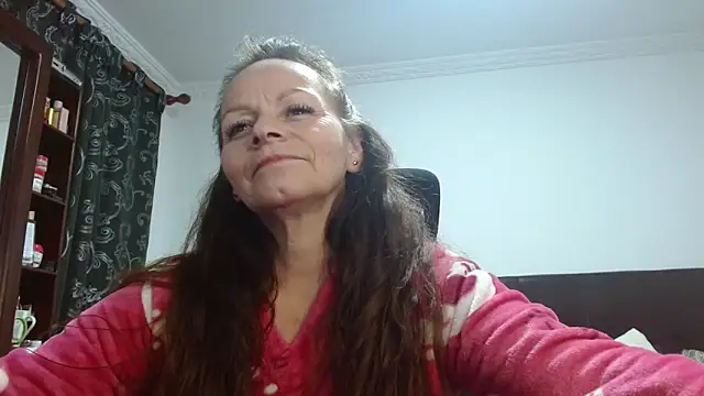 Snapshot of asleycavta chatting on October 16, 2:12 am asleycavta online show from October 16, 2:12 am