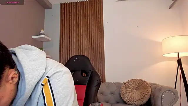 Snapshot of liam_collins21 chatting on March 9, 11:47 am liam collins21 online show from March 9, 11:47 am