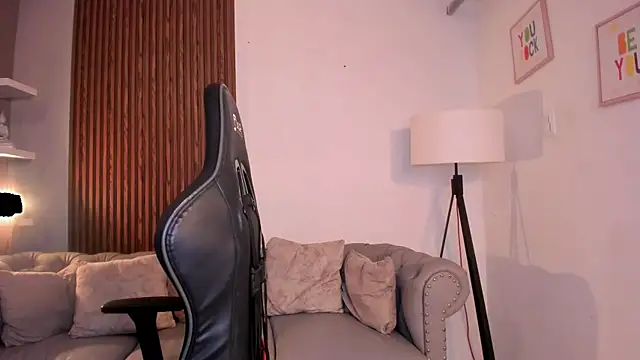 Snapshot of liam_collins21 chatting on May 14, 12:12 pm liam collins21 online show from May 14, 12:12 pm