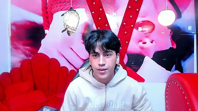 alex 477 online show from October 7, 11:40 am