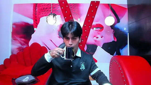 alex 477 online show from October 28, 11:36 am