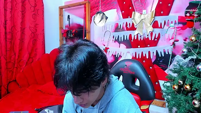 alex 477 online show from February 3, 11:37 am