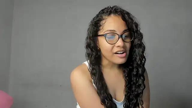 Jade Dorthini online show from January 16, 9:19 pm