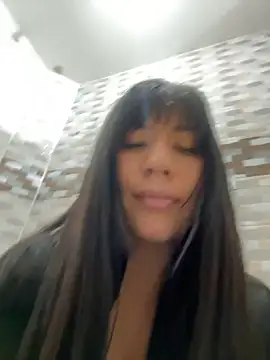 Snapshot of kim_monti chatting on January 16, 9:30 pm kim monti online show from January 16, 9:30 pm