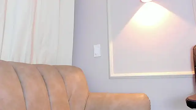 Lia walton online show from March 15, 12:02 pm