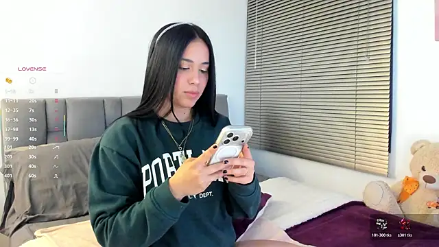 Gigi-bom online show from February 24, 11:14 pm