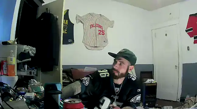 Snapshot of sledge901 chatting on February 9, 5:54 pm sledge901 online show from February 9, 5:54 pm