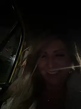  Abril-Office1 online show from January 17, 3:55 am