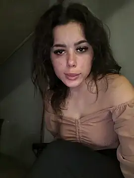 LovelyJulliette online show from March 10, 3:52 pm