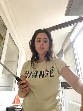 LovelyJulliette online show from March 15, 3:27 pm