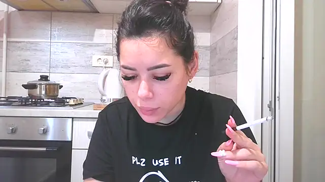 LovelyJulliette online show from January 15, 1:26 pm