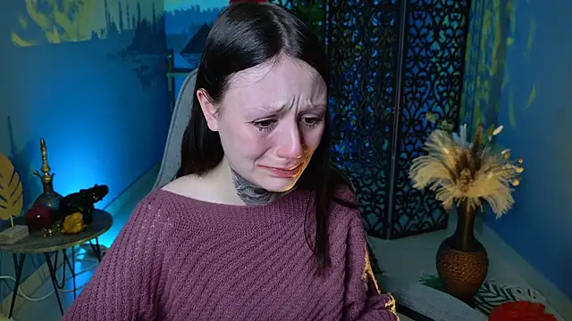 VeliraBraitberg online show from December 22, 11:22 am