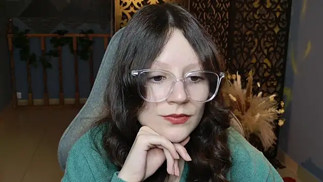 VeliraBraitberg online show from January 31, 8:11 am