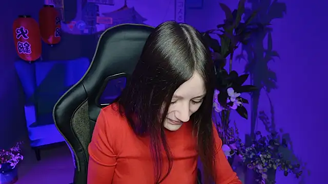 VeliraBraitberg online show from February 19, 5:05 am