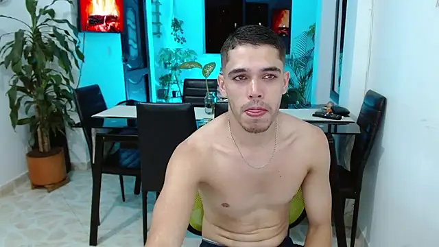 giannandblacke online show from February 6, 11:37 pm