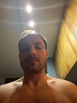 Adventurehotman online show from March 18, 11:52 pm