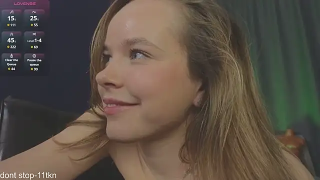 milly shy online show from December 10, 10:38 am