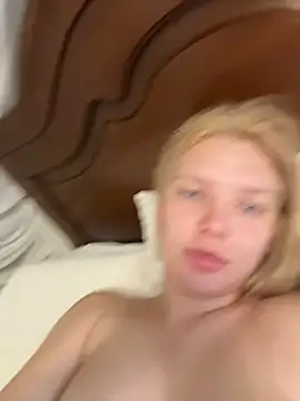 AmmyHot online show from July 9, 3:10 am