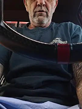 Hotbodyscottie online show from January 11, 12:21 pm