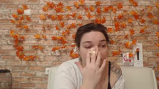 Amelia Kiss  online show from November 7, 12:54 am