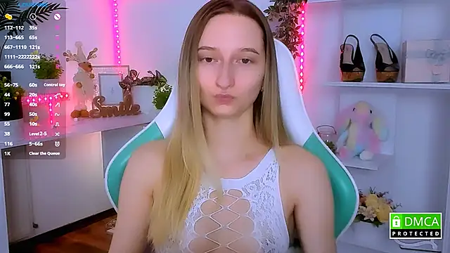  Ri na  online show from December 14, 6:30 am